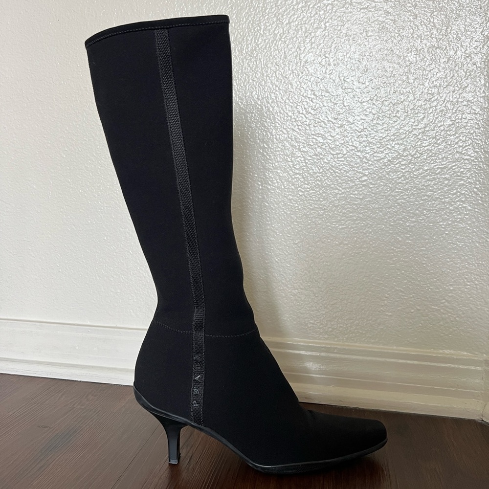Pravda vintage boots